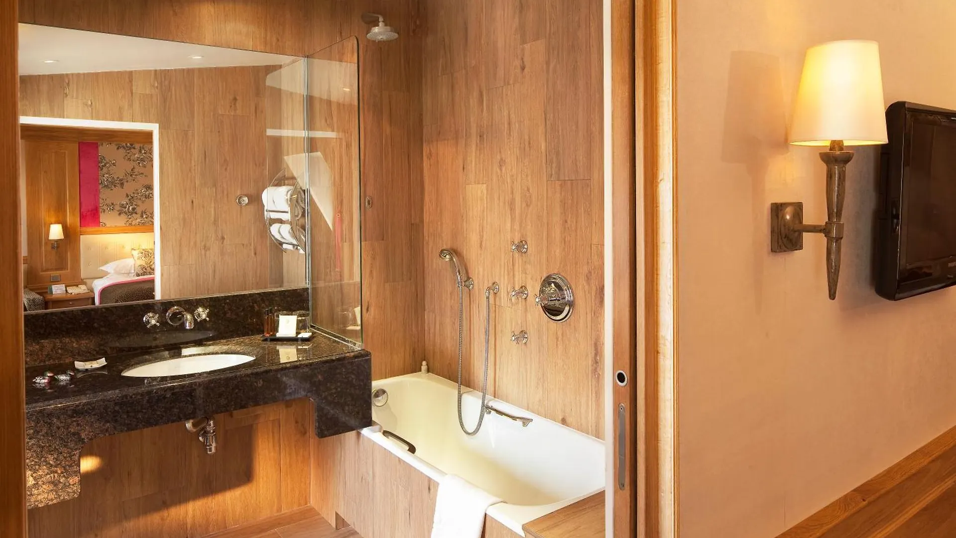 Hotel La Perle Saint Germain Des Pres Parigi