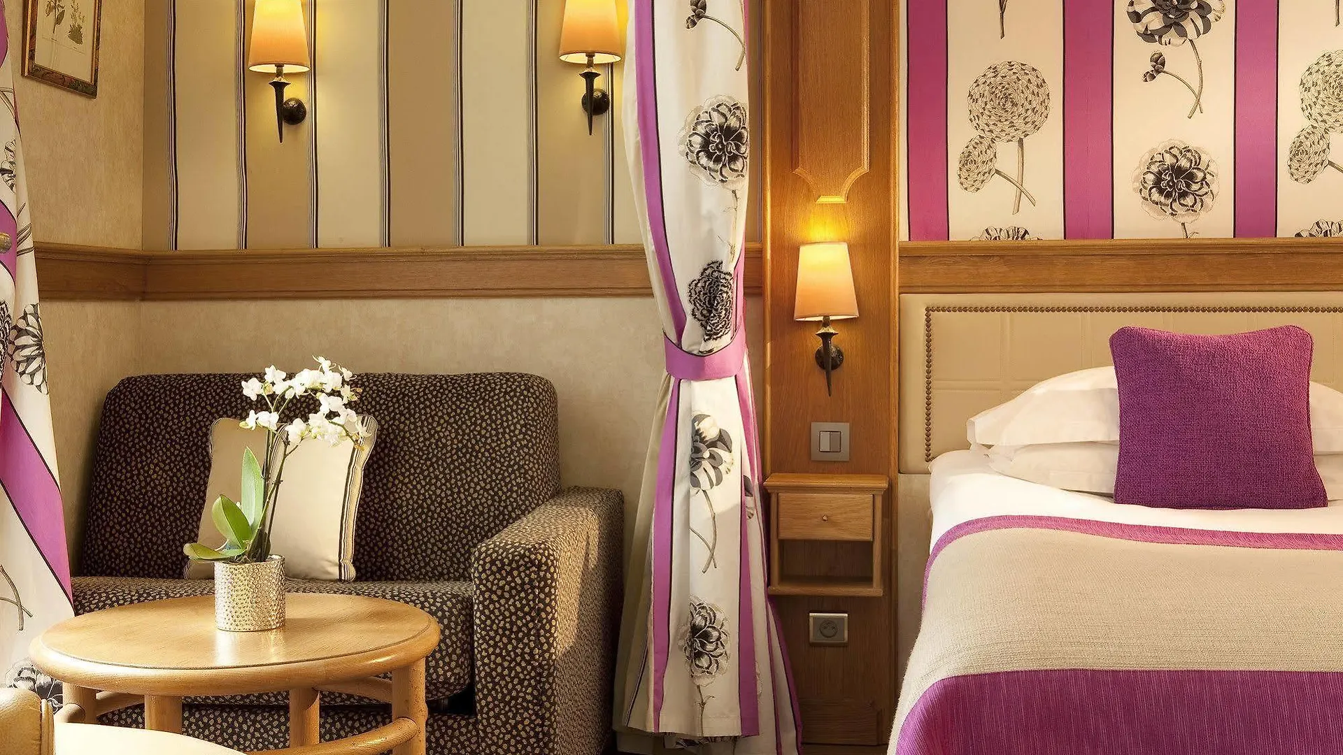 Hotel La Perle Saint Germain Des Pres Parigi